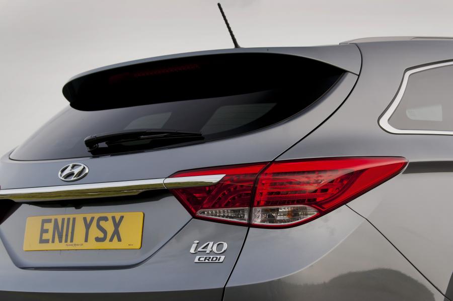  Hyundai i40 Station Wagon CRDi 2011 года  (UK) (фото 21 из 146)